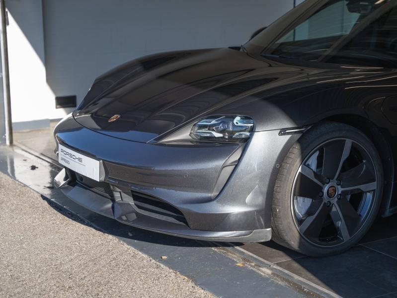 Voitures occasions PORSCHE Taycan Turbo Montélimar