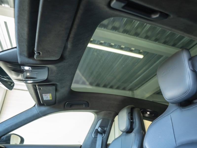 Voitures occasions PORSCHE Taycan Turbo Montélimar