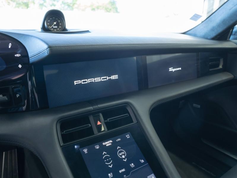 Voitures occasions PORSCHE Taycan Turbo Montélimar