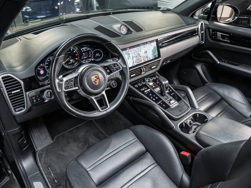Voitures occasions PORSCHE CAYENNE E-Hybrid Montélimar