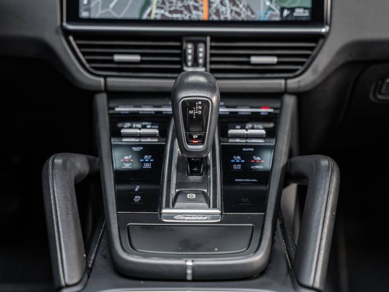 Voitures occasions PORSCHE CAYENNE E-Hybrid Montélimar