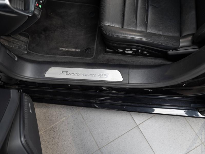Voitures occasions PORSCHE PANAMERA 4S Montélimar