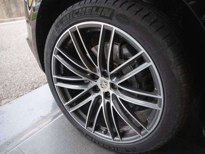 Voitures occasions PORSCHE MACAN S Montélimar