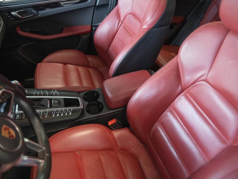 Voitures occasions PORSCHE MACAN S Montélimar