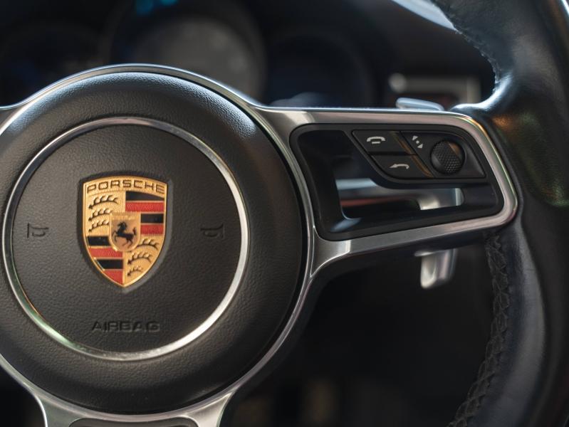 Voitures occasions PORSCHE MACAN S Montélimar