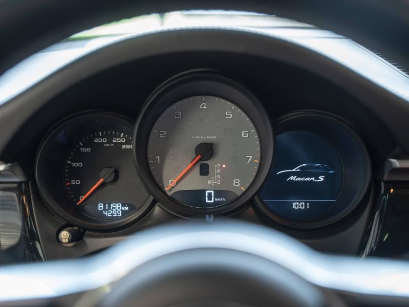 Voitures occasions PORSCHE MACAN S Montélimar