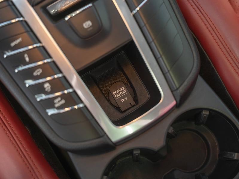 Voitures occasions PORSCHE MACAN S Montélimar