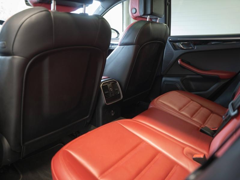 Voitures occasions PORSCHE MACAN S Montélimar