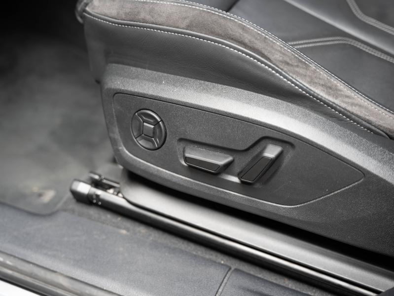 Voitures occasions Audi Q3 Sportback S line Montélimar