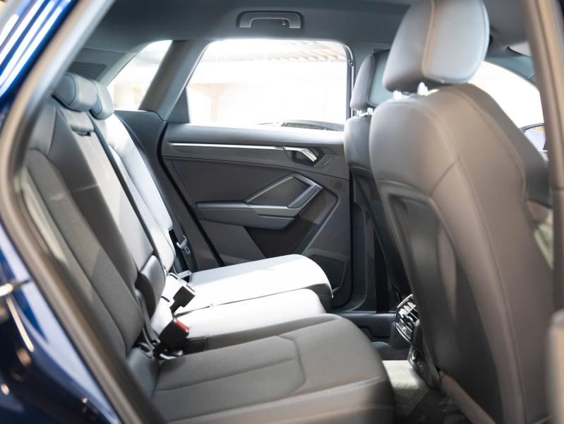 Voitures occasions Audi Q3 S line Montélimar