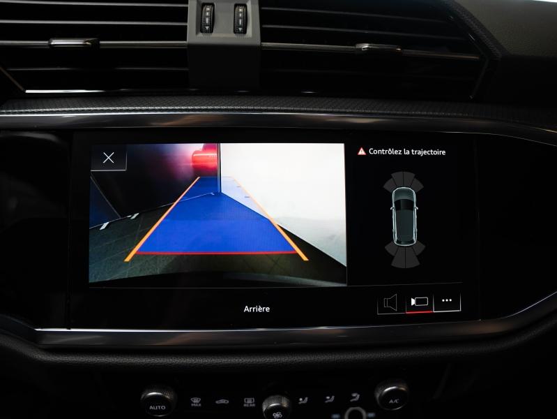 Voitures occasions Audi Q3 S line Montélimar