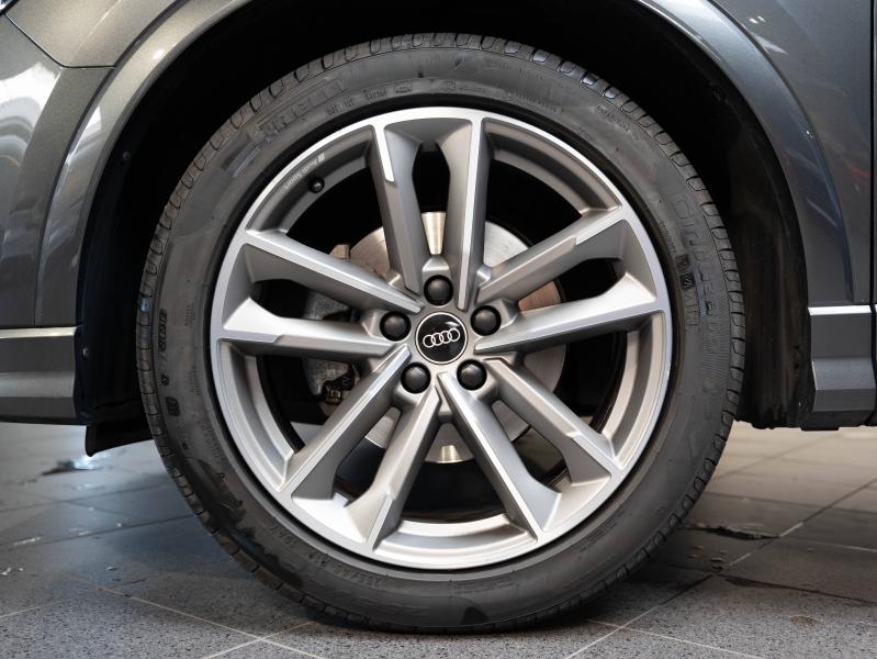 Voitures occasions Audi Q3 S line Montélimar