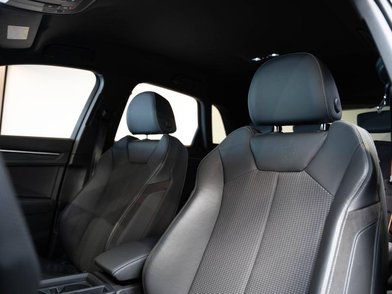 Voitures occasions Audi Q3 S line Montélimar