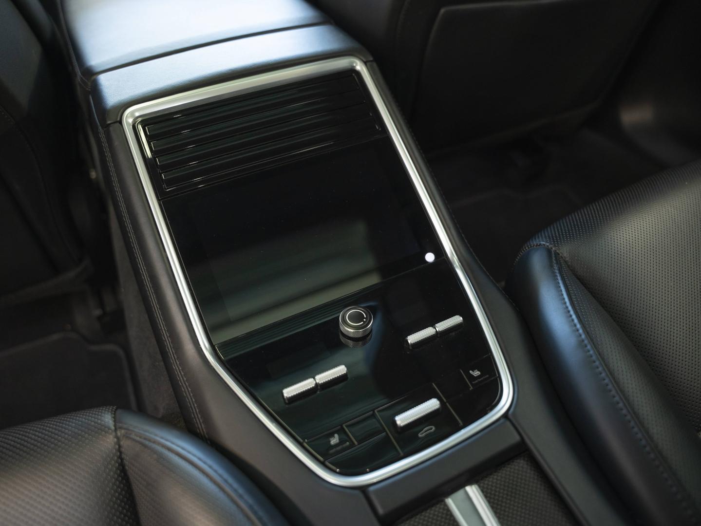 Voitures occasions PORSCHE PANAMERA Turbo Montélimar