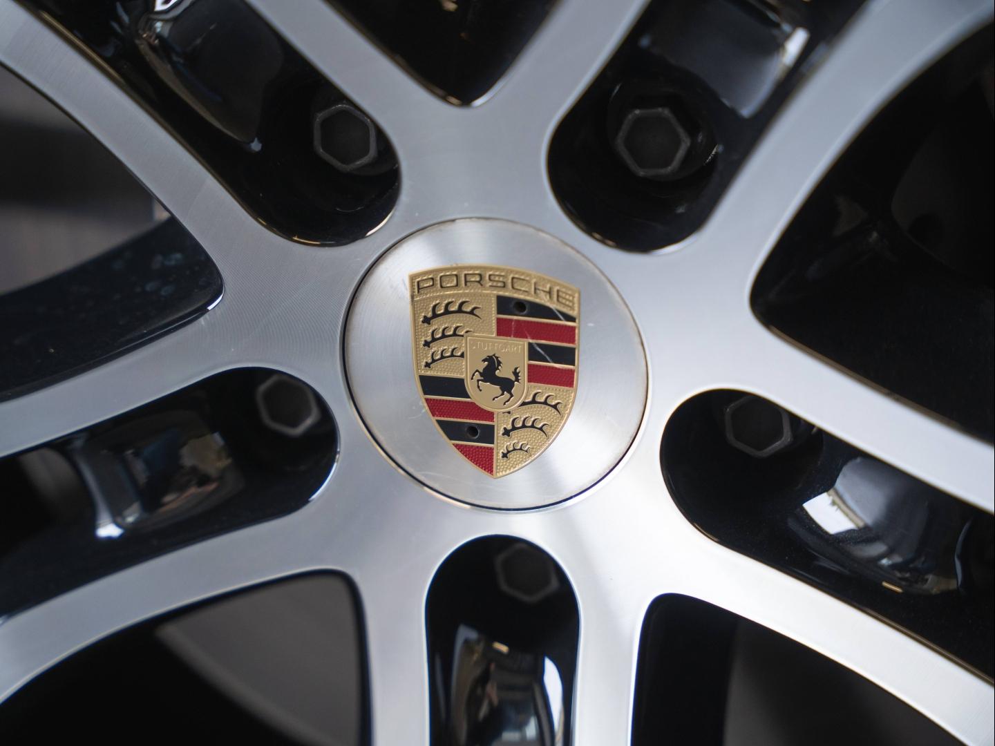 Voitures occasions PORSCHE CAYENNE E-Hybrid Montélimar