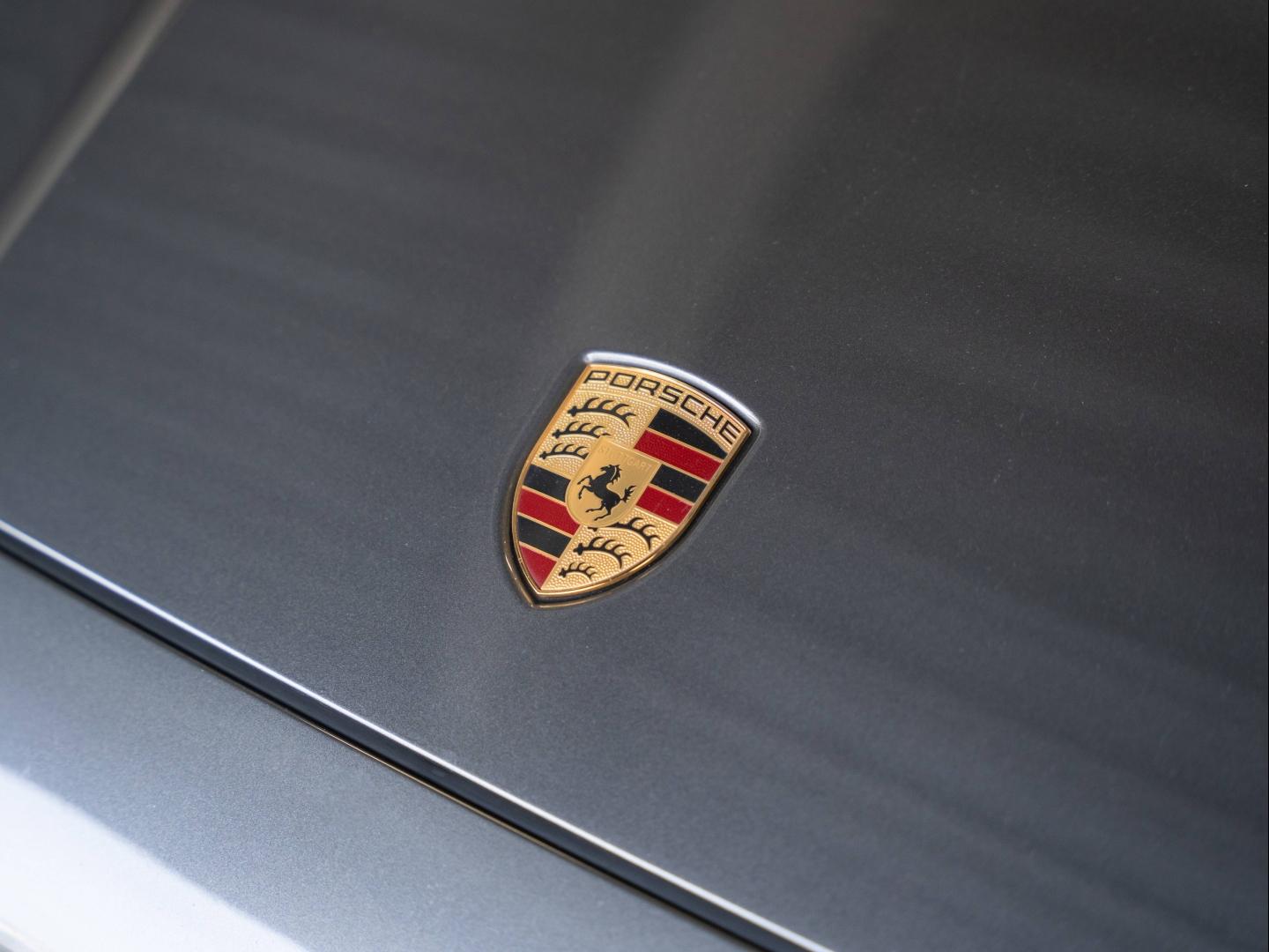 Voitures occasions PORSCHE CAYENNE E-Hybrid Montélimar