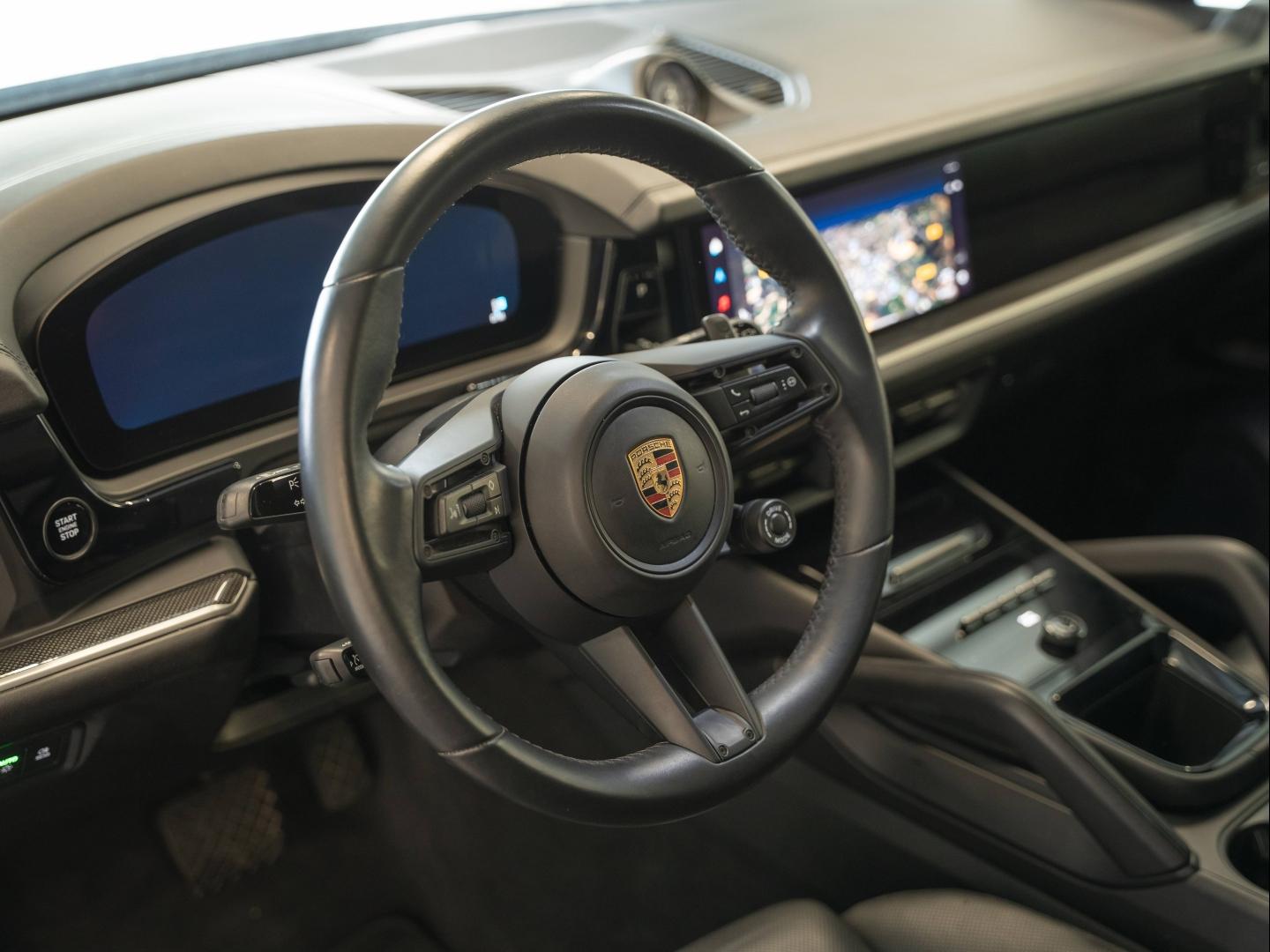 Voitures occasions PORSCHE CAYENNE E-Hybrid Montélimar