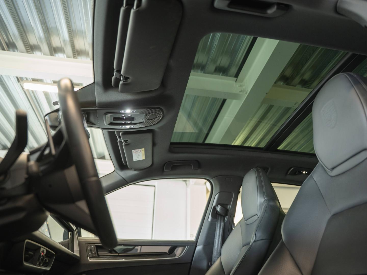 Voitures occasions PORSCHE CAYENNE E-Hybrid Montélimar