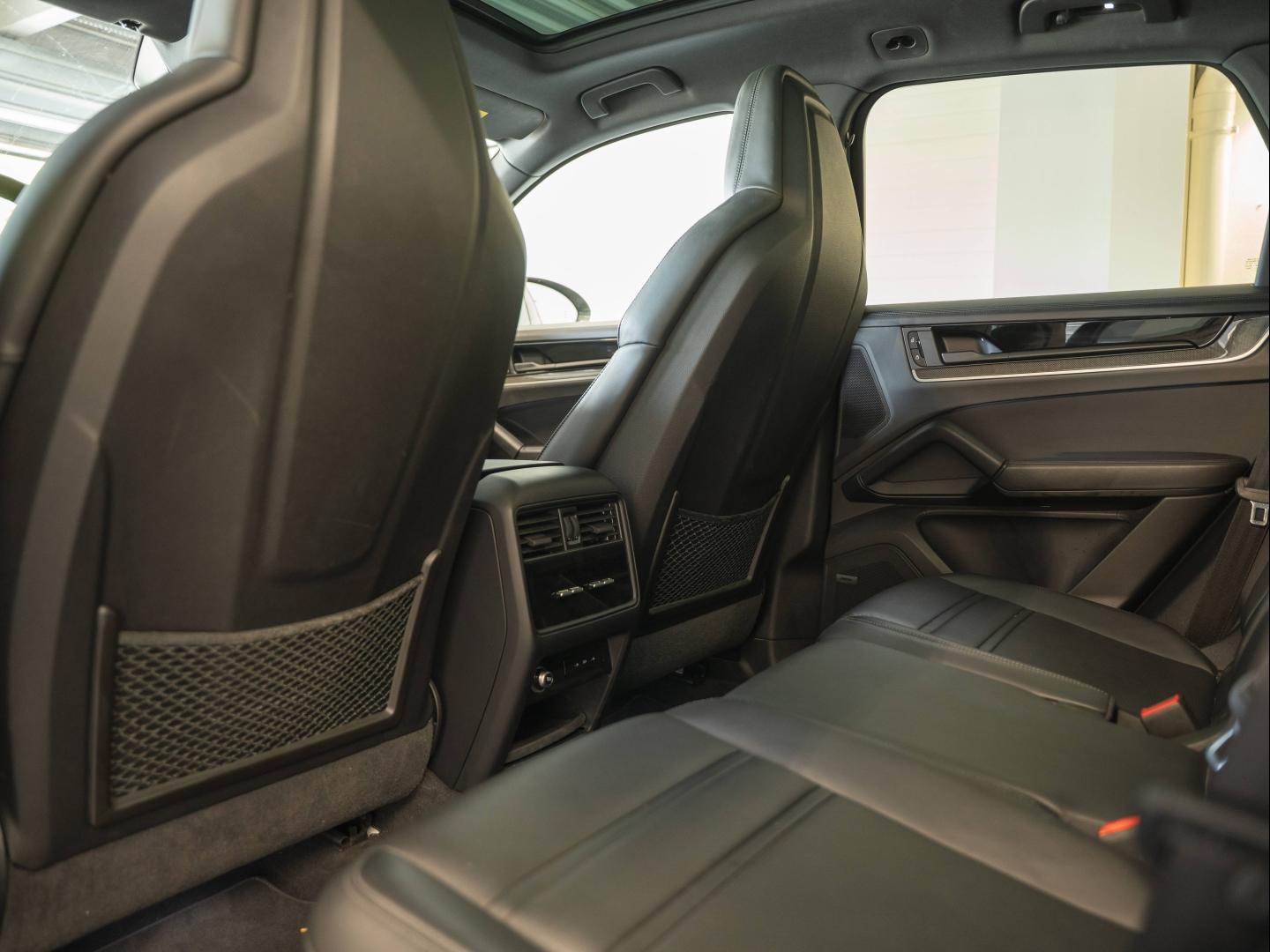 Voitures occasions PORSCHE CAYENNE E-Hybrid Montélimar