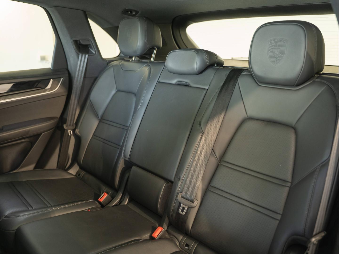 Voitures occasions PORSCHE CAYENNE E-Hybrid Montélimar