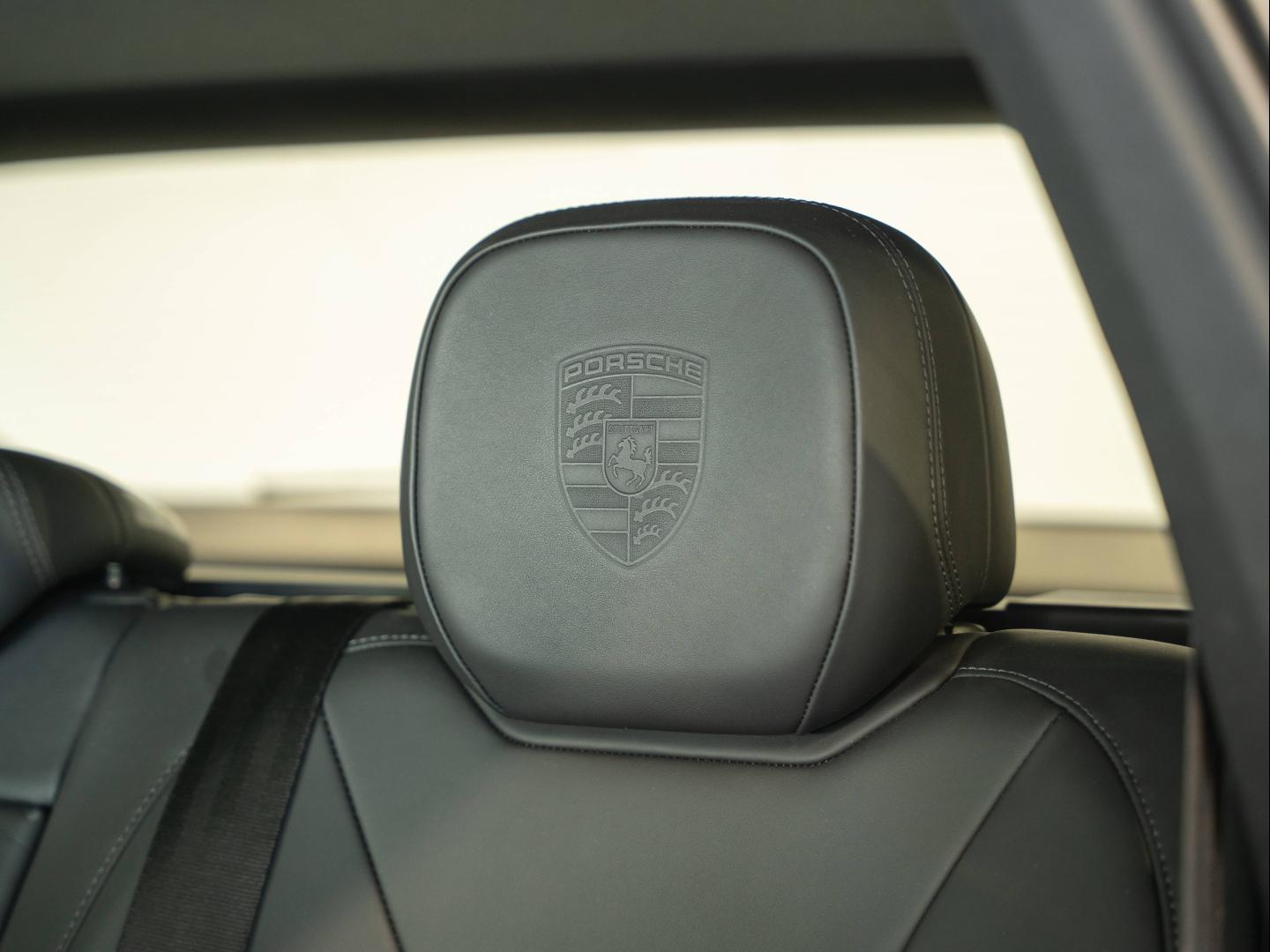 Voitures occasions PORSCHE CAYENNE E-Hybrid Montélimar
