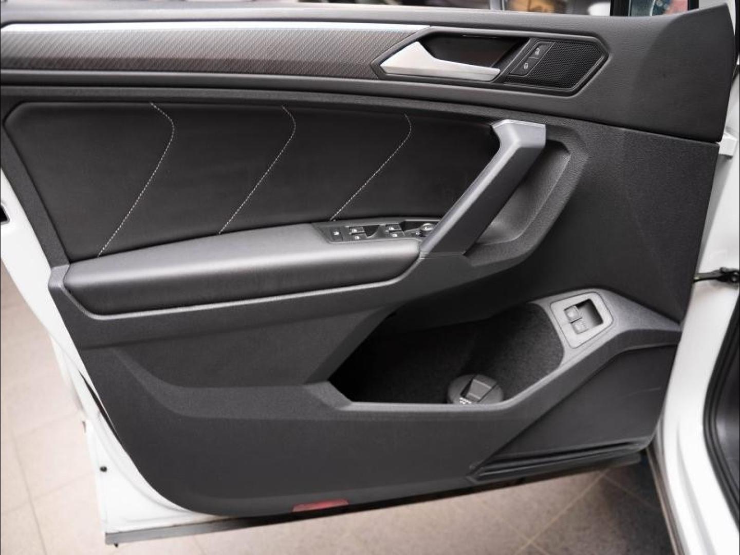 Voitures occasions VOLKSWAGEN TIGUAN R-Line Montélimar