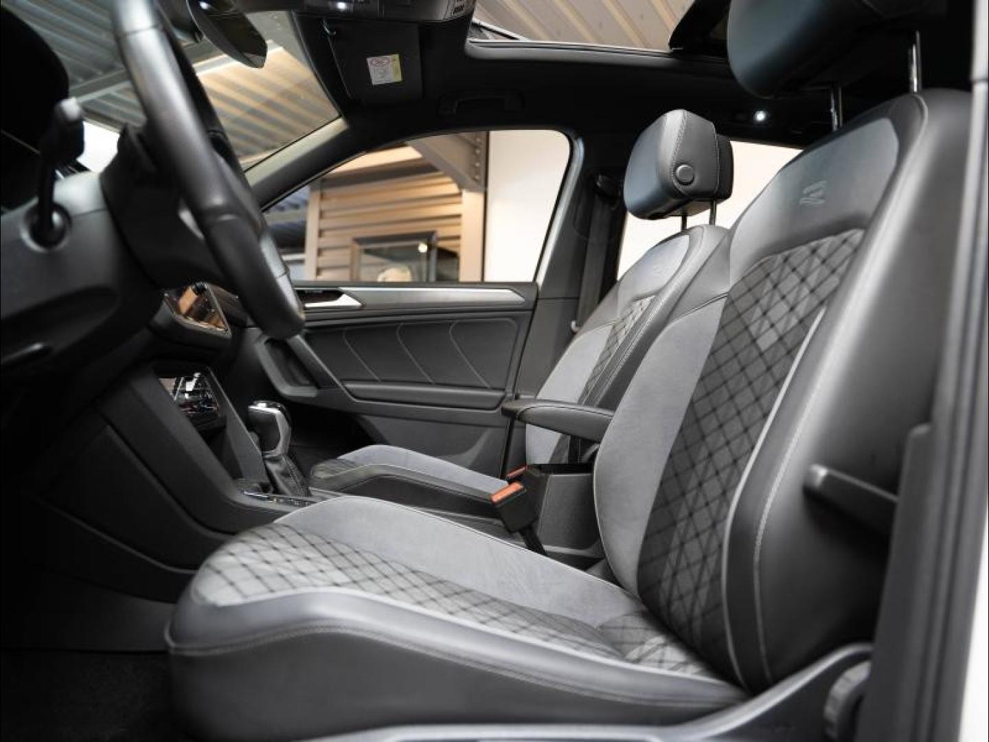 Voitures occasions VOLKSWAGEN TIGUAN R-Line Montélimar