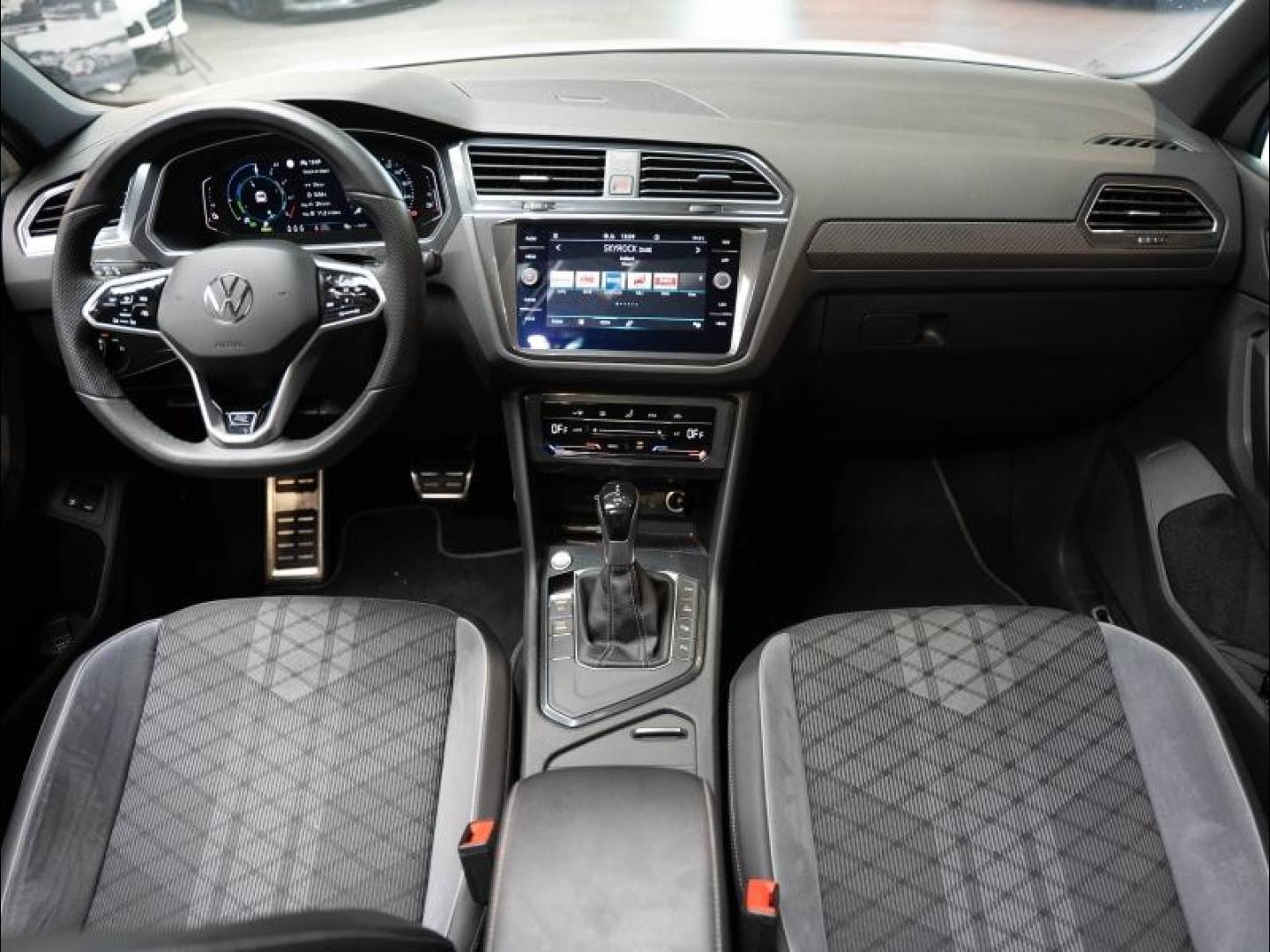 Voitures occasions VOLKSWAGEN TIGUAN R-Line Montélimar