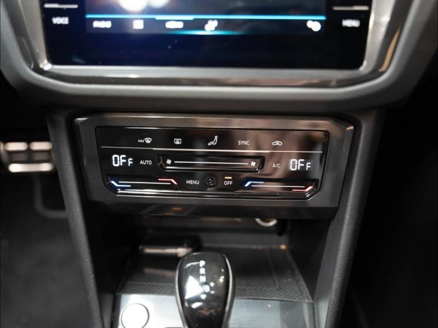 Voitures occasions VOLKSWAGEN TIGUAN R-Line Montélimar