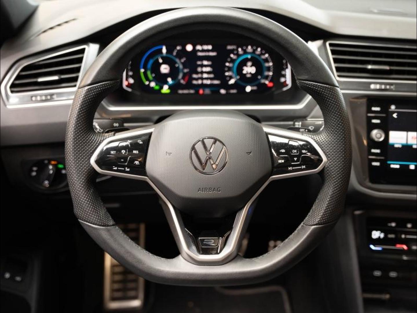 Voitures occasions VOLKSWAGEN TIGUAN R-Line Montélimar