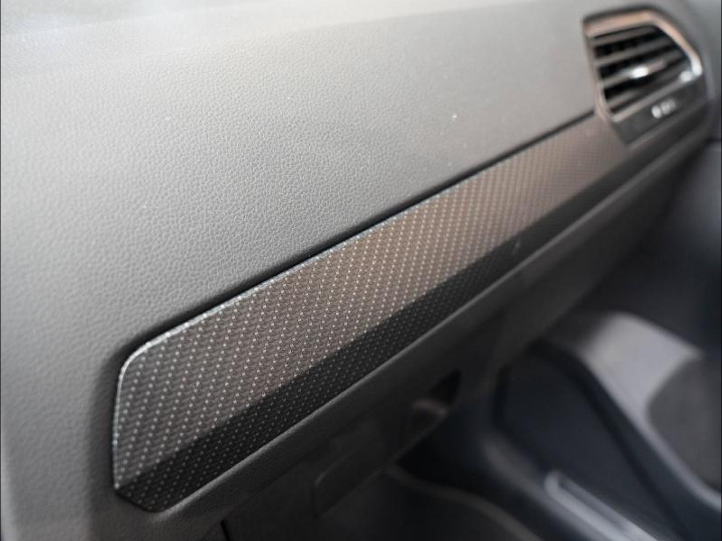 Voitures occasions VOLKSWAGEN TIGUAN R-Line Montélimar