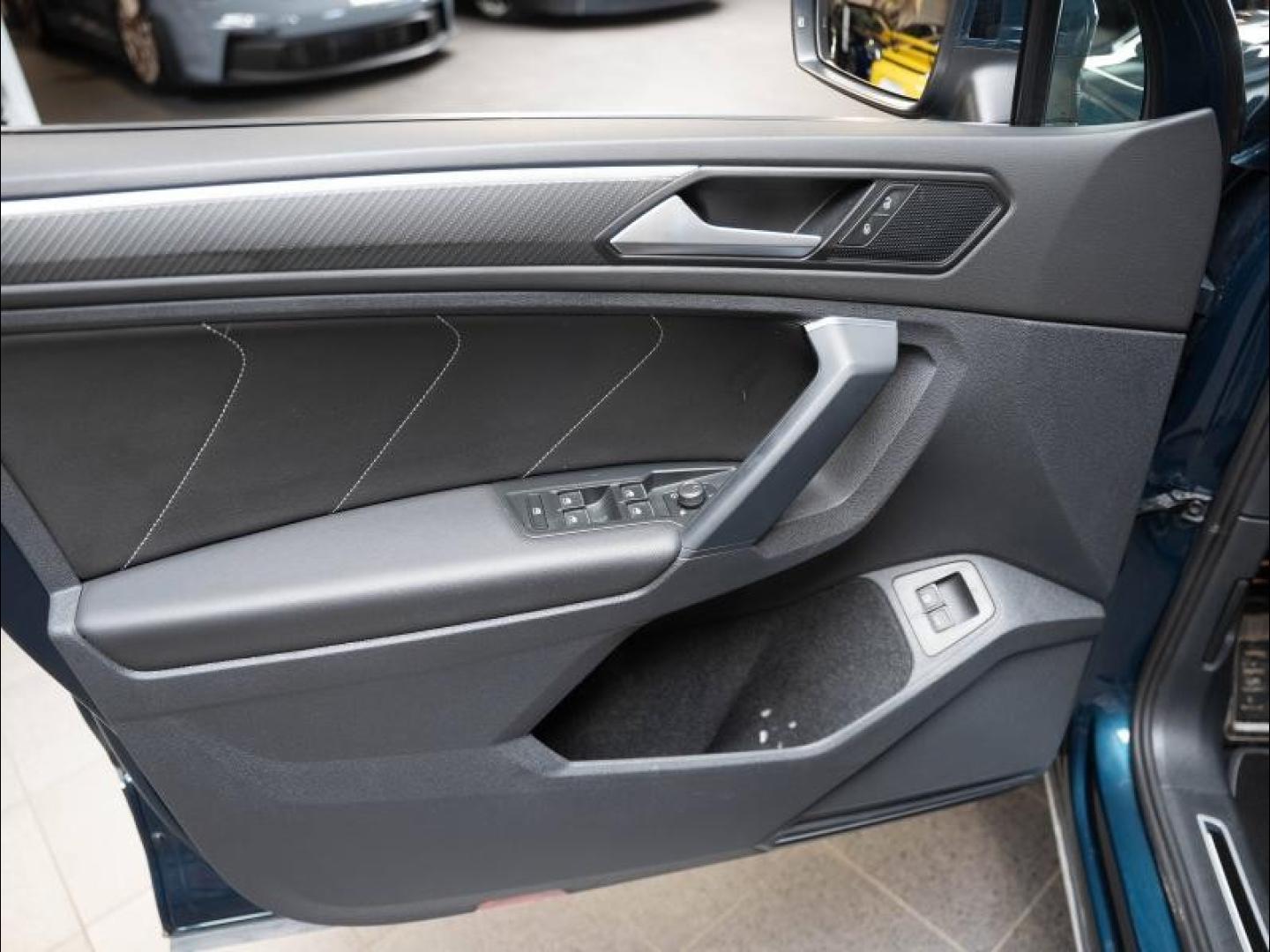 Voitures occasions VOLKSWAGEN TIGUAN R-Line Montélimar