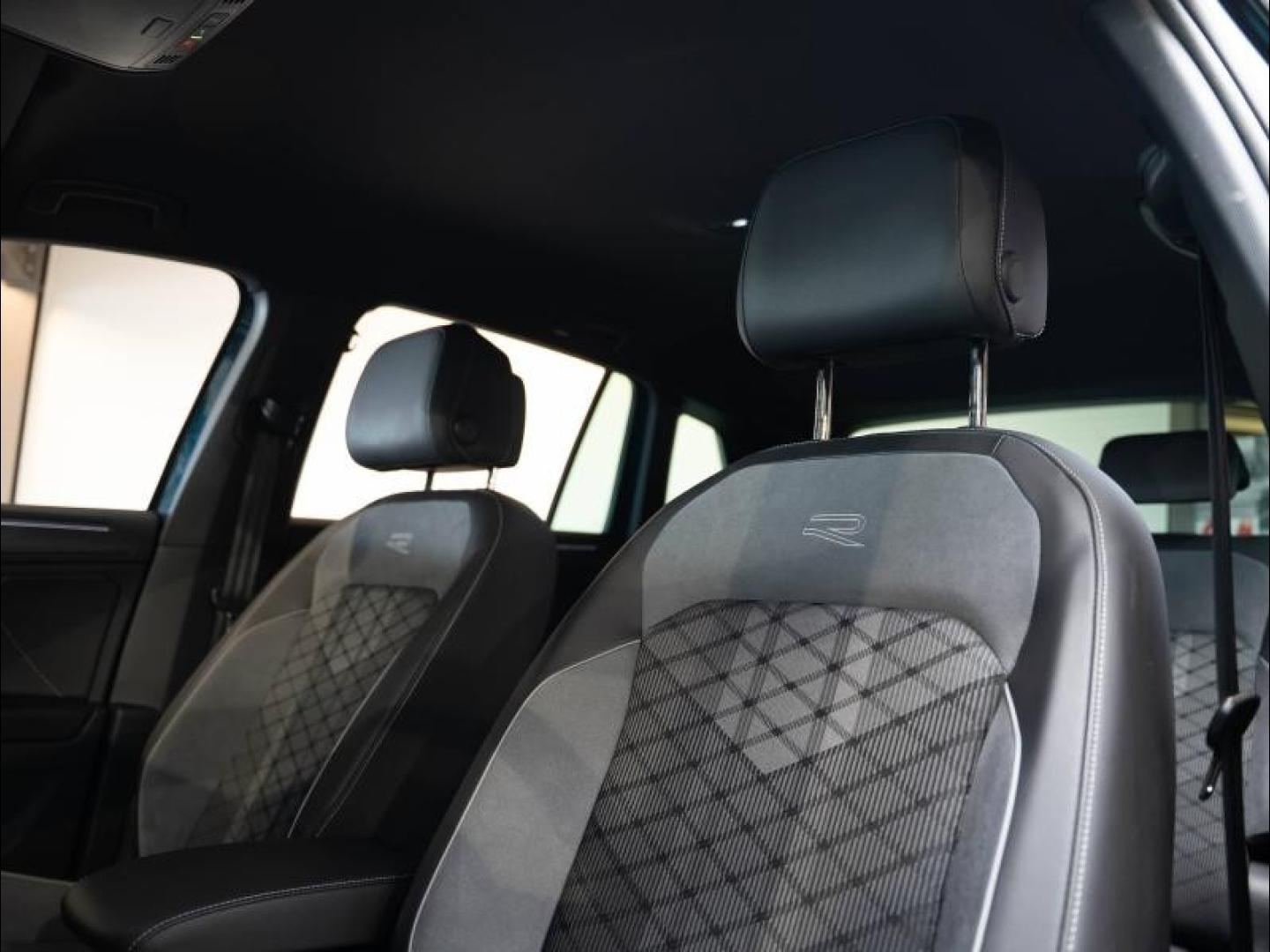 Voitures occasions VOLKSWAGEN TIGUAN R-Line Montélimar