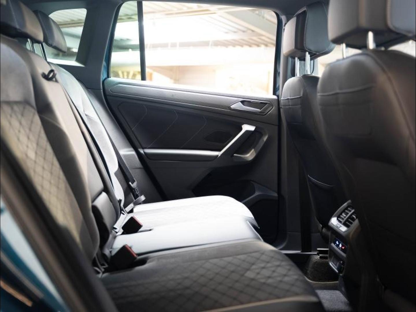 Voitures occasions VOLKSWAGEN TIGUAN R-Line Montélimar
