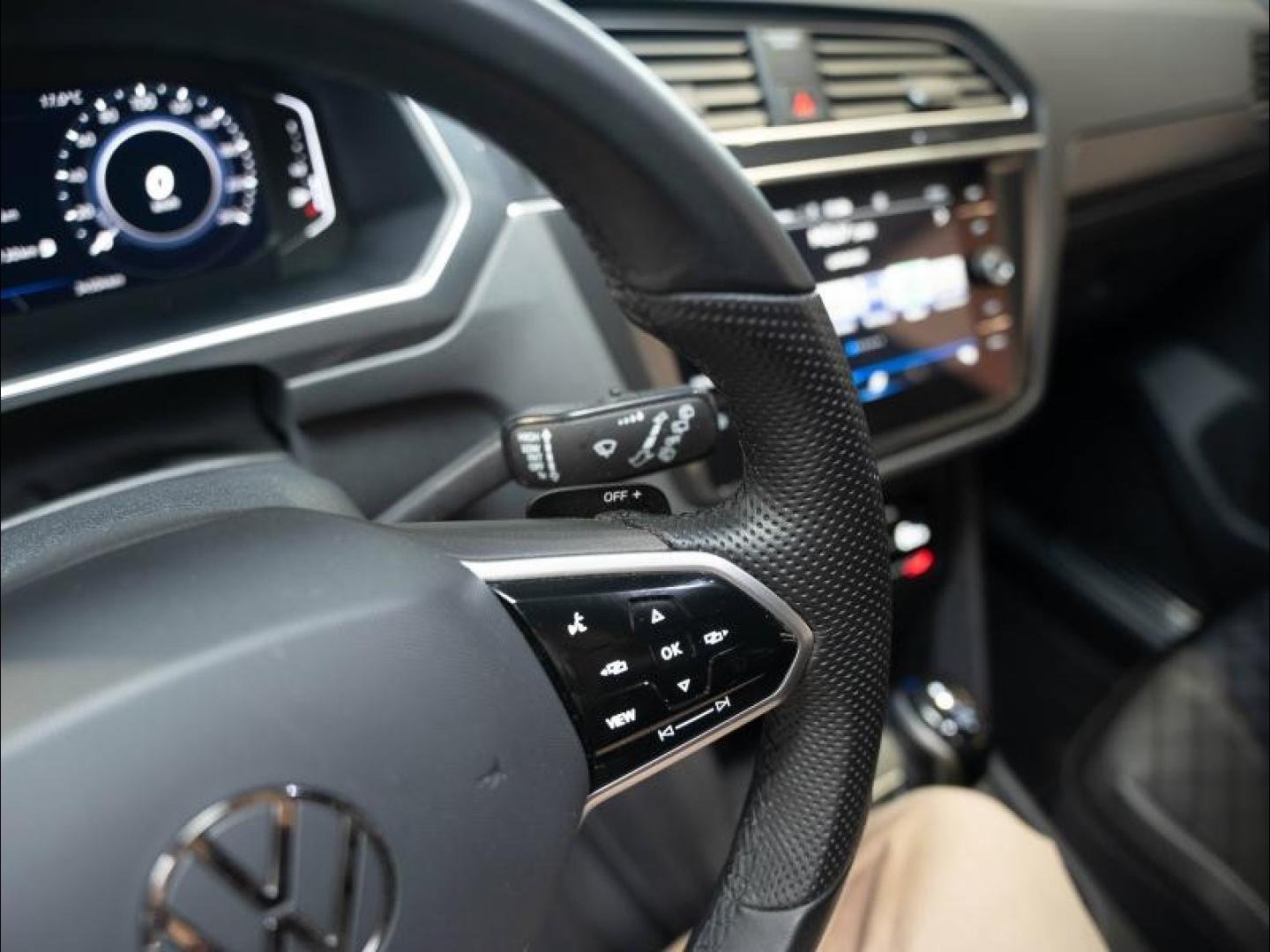 Voitures occasions VOLKSWAGEN TIGUAN R-Line Montélimar