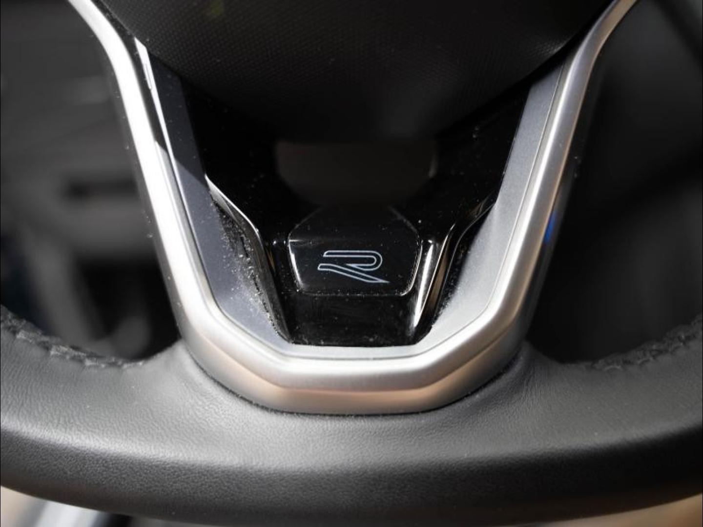 Voitures occasions VOLKSWAGEN TIGUAN R-Line Montélimar