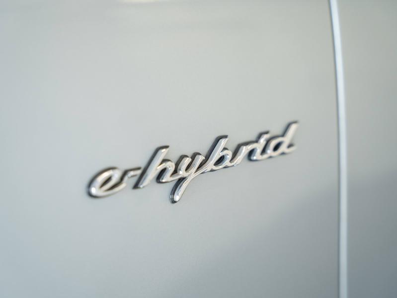 Voitures occasions PORSCHE CAYENNE E-Hybrid Montélimar