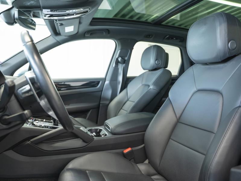 Voitures occasions PORSCHE CAYENNE E-Hybrid Montélimar