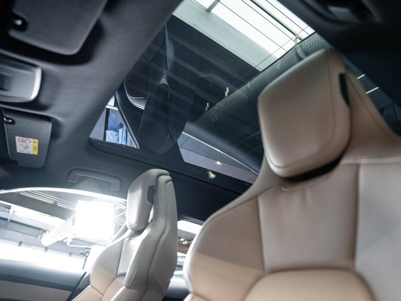 Voitures occasions PORSCHE Taycan Cross Turismo 4S Montélimar