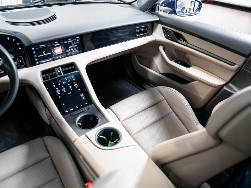 Voitures occasions PORSCHE Taycan Cross Turismo 4S Montélimar