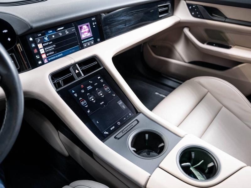 Voitures occasions PORSCHE Taycan Cross Turismo 4S Montélimar