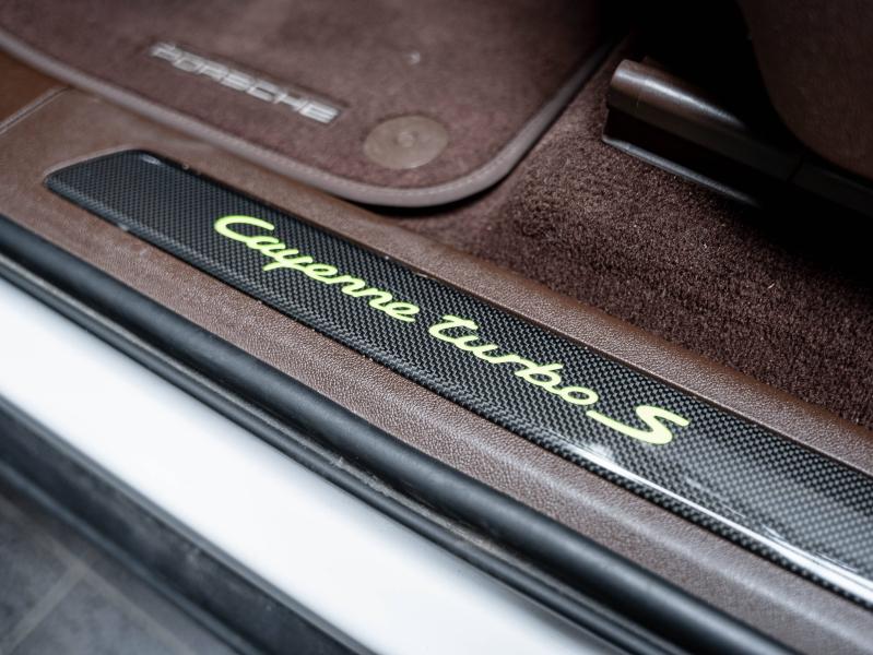 Voitures occasions PORSCHE CAYENNE Turbo S E-Hybrid Montélimar