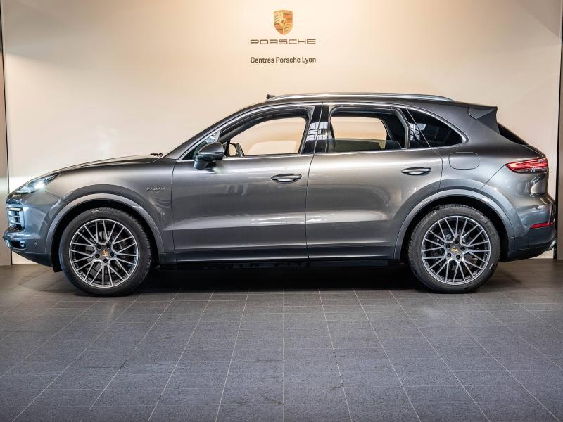 Voitures occasions PORSCHE CAYENNE E-Hybrid Montélimar