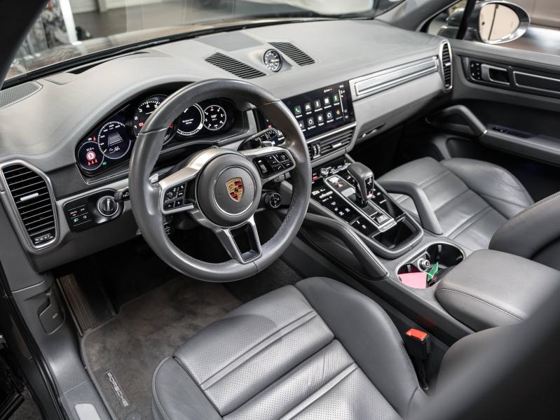 Voitures occasions PORSCHE CAYENNE E-Hybrid Montélimar