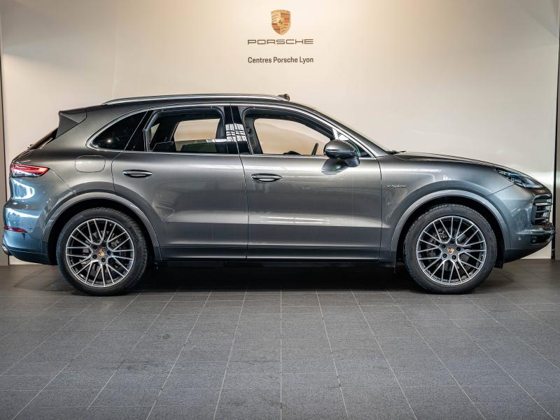 Voitures occasions PORSCHE CAYENNE E-Hybrid Montélimar