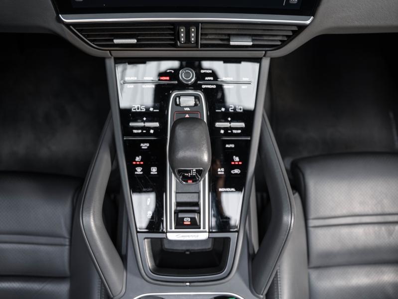 Voitures occasions PORSCHE CAYENNE E-Hybrid Montélimar