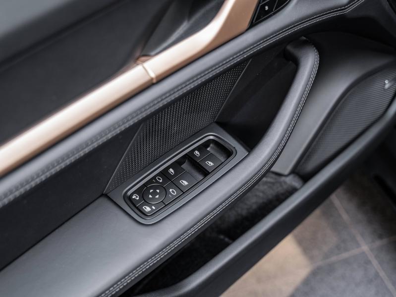 Voitures occasions PORSCHE Taycan Sport Turismo Turbo Montélimar