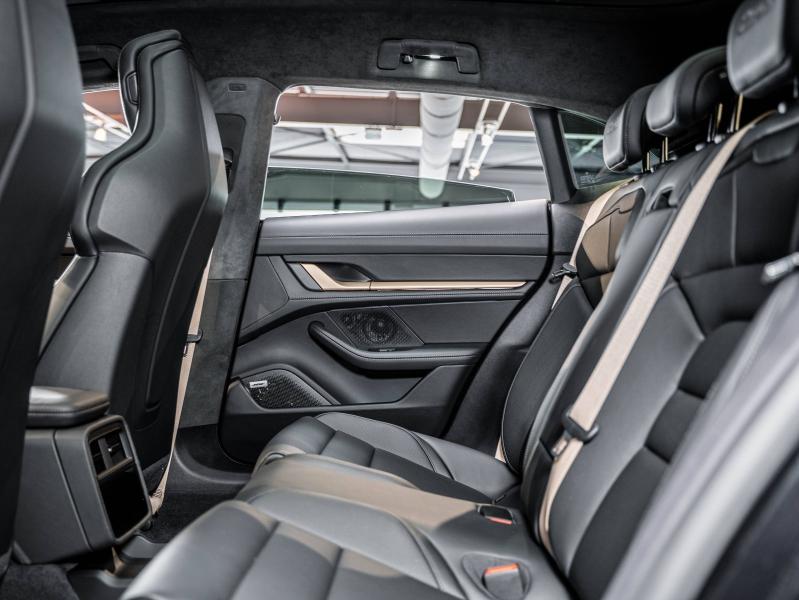 Voitures occasions PORSCHE Taycan Sport Turismo Turbo Montélimar