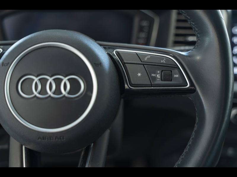 Voitures occasions Audi A1 Sportback S line Montélimar