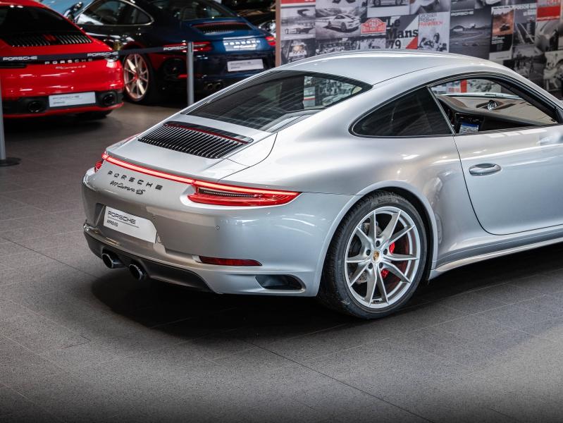 Voitures occasions PORSCHE 911 Coupe Carrera 4S Montélimar